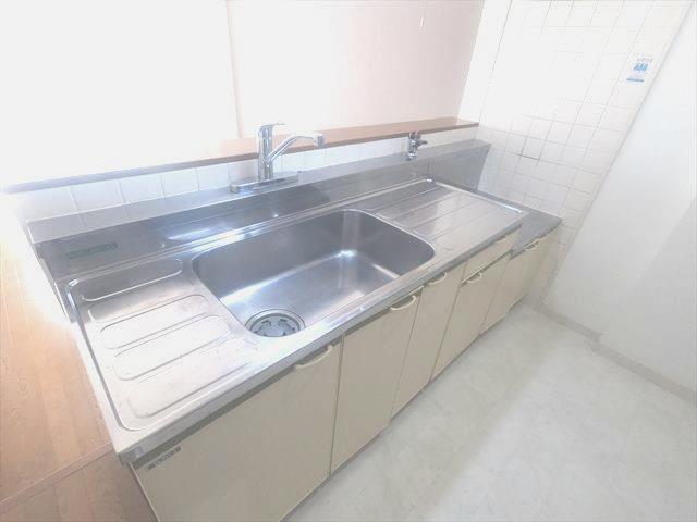 キッチン　ガスコンロ設置可能