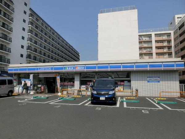 コンビニ　ローソン渋谷幡ヶ谷一丁目店（コンビニ）まで300m