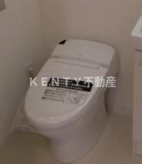 トイレ　ゆったりとした空間のトイレです