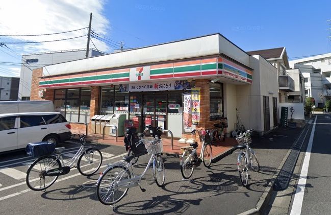 コンビニ　セブンイレブン足立梅田5丁目店（コンビニ）まで400m
