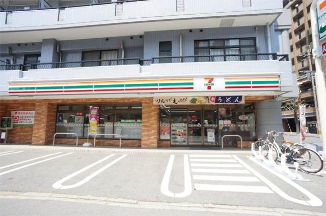 コンビニ　セブンイレブン 博多東比恵1丁目店（コンビニ）まで191m