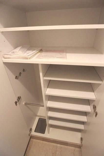 その他　★靴箱★