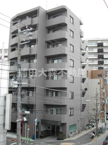 建物外観　2001年3月築　RC鉄筋コンクリート造地上8階建て総戸数4