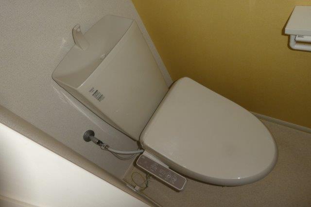 トイレ　シャワー付きトイレ