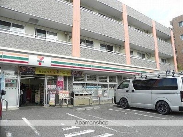コンビニ　セブンイレブン松葉町１丁目店（コンビニ）まで650m