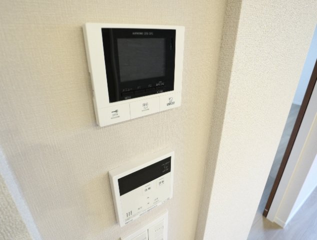 セキュリティ　テレビモニターホンです