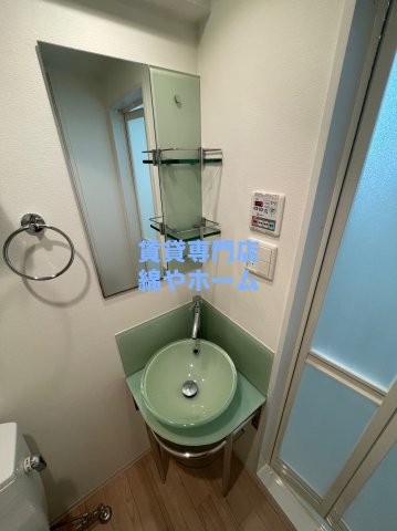 洗面設備　洗面所です