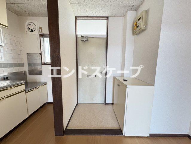 玄関　高崎、前橋のお部屋探しはエンドスケープまで！お客様の理想お聞