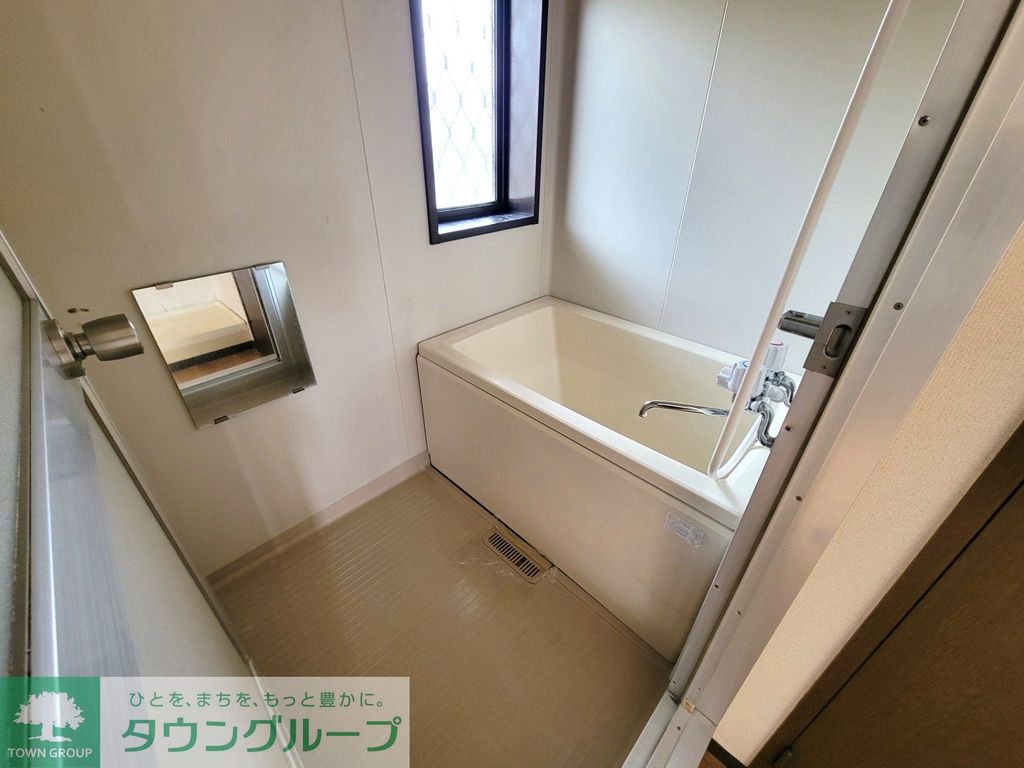 バス・シャワールーム　バス