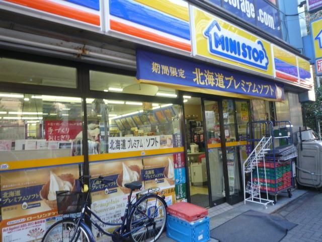 コンビニ　ミニストップ（コンビニ）まで183m