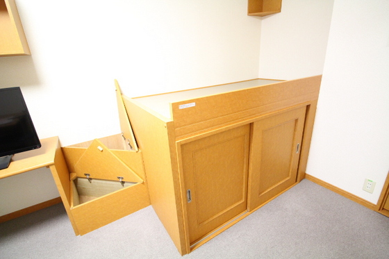 収納　※別部屋の写真です