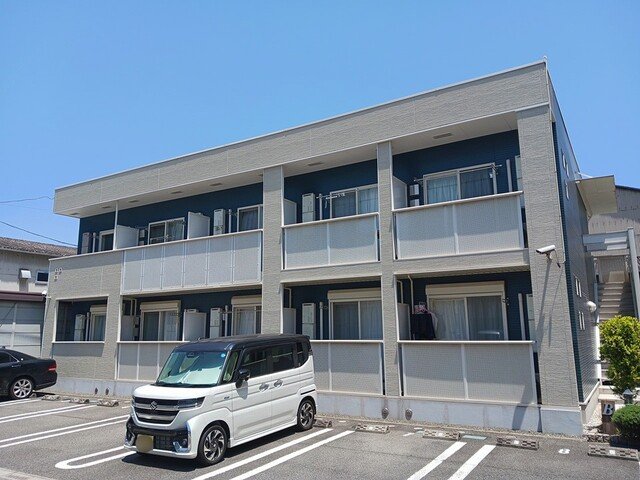 建物外観　外観は落ち着いています