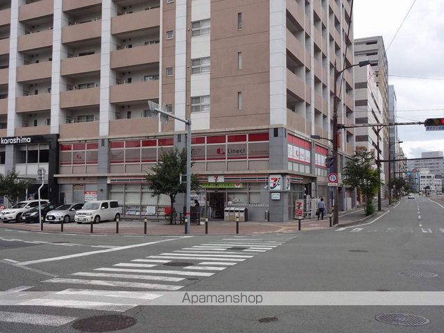 コンビニ　セブンイレブン（コンビニ）まで467m