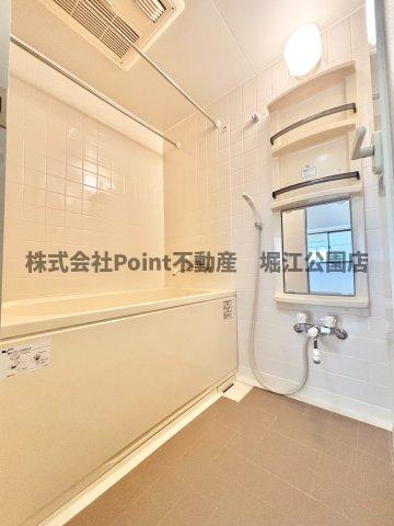 地下鉄谷町線 谷町四丁目駅 徒歩5分 12階建 築28年の風呂写真