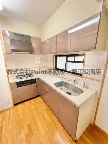 地下鉄谷町線 谷町四丁目駅 徒歩5分 12階建 築28年のキッチン写真