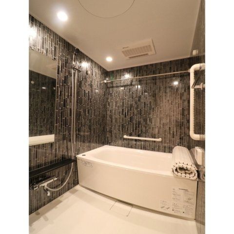 バス・シャワールーム　別タイプ部屋　参考写真です