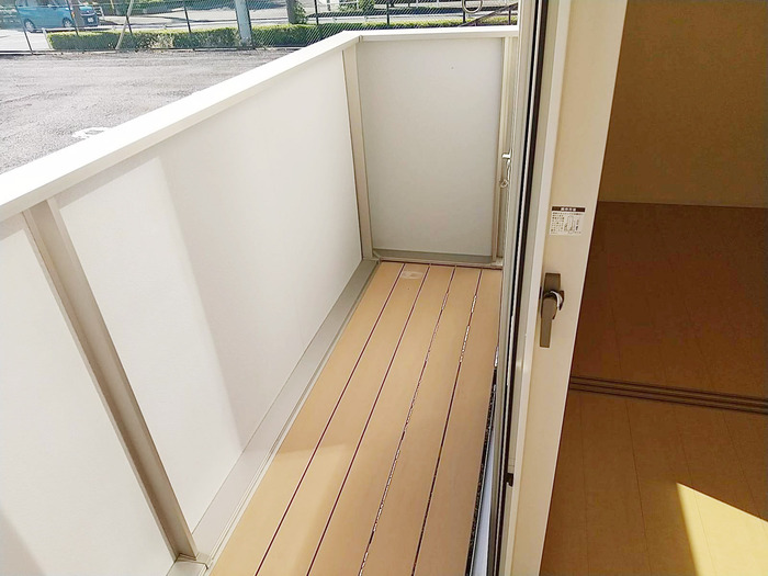 バルコニー　同物件内参考画像
