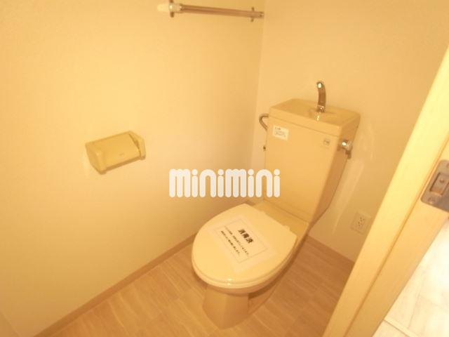 トイレ　トイレは落ち着く空間がいいですね。