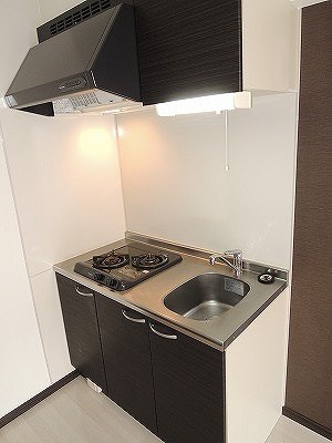 キッチン　※別号室の参考写真になります。