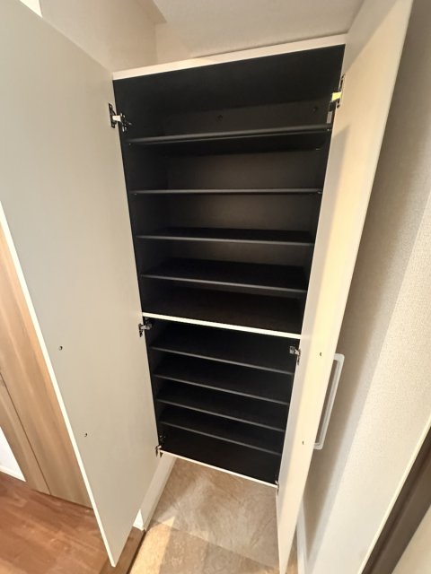 収納　※建築工事中の別号室の参考写真です※