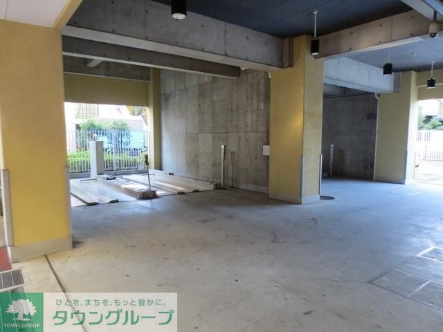 駐車場　★機械式駐車場完備★