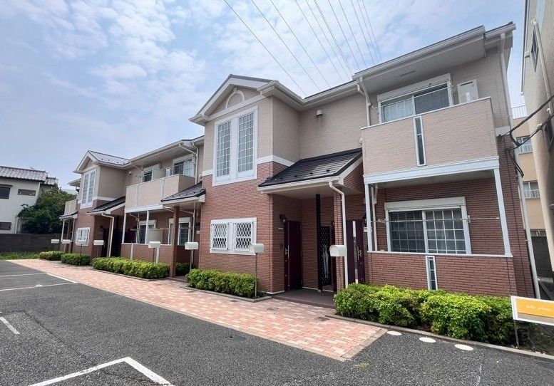 建物外観　大手ハウスメーカー施工のオシャレな外観