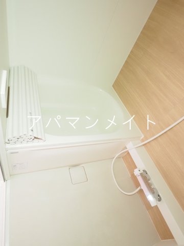 バス・シャワールーム　追い焚き付きです！