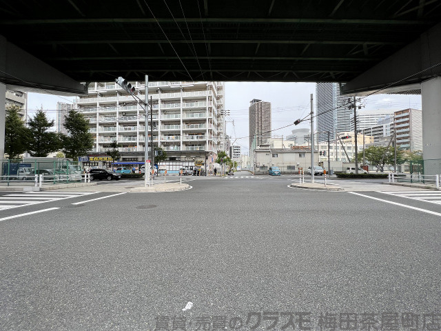 その他　周辺道路（その他）まで10m