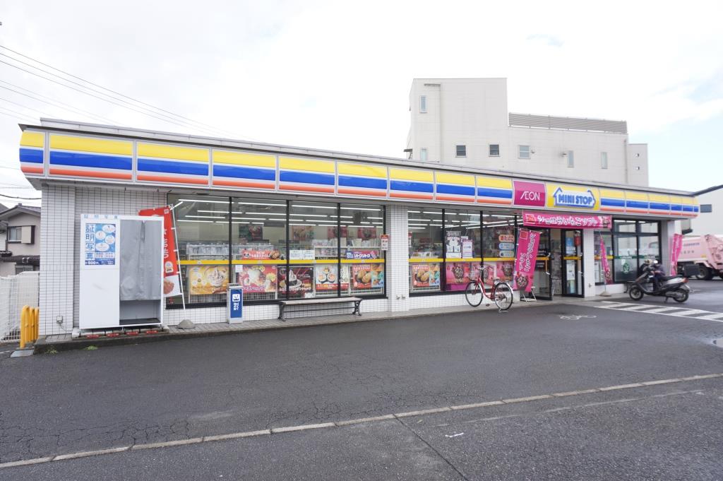 コンビニ　ミニストップ 浦和木崎店（コンビニ）まで134m