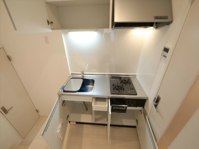 キッチン　システムキッチン（ガス2口グリル）冷蔵庫レンジ等用意できます