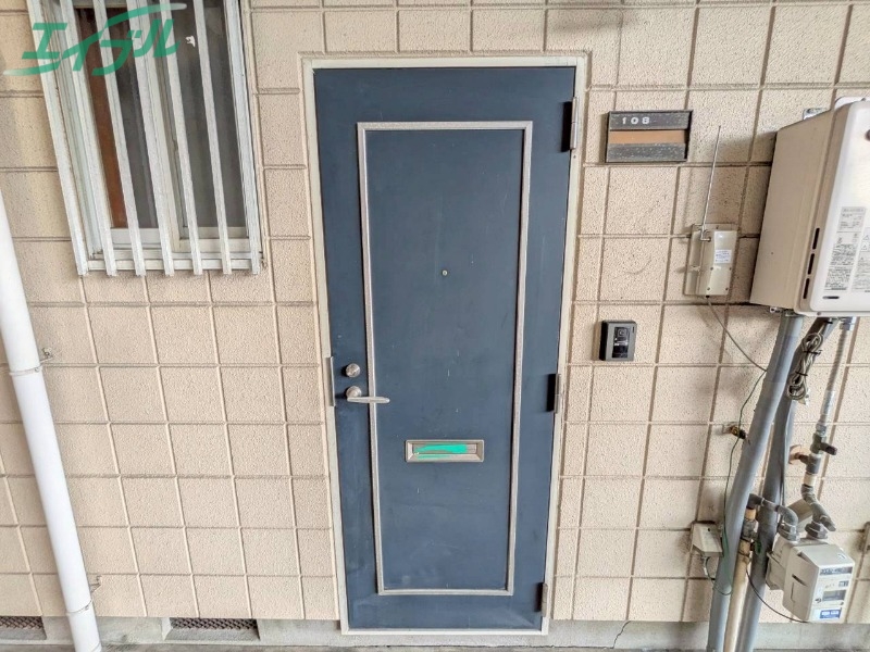 玄関　同型参考写真