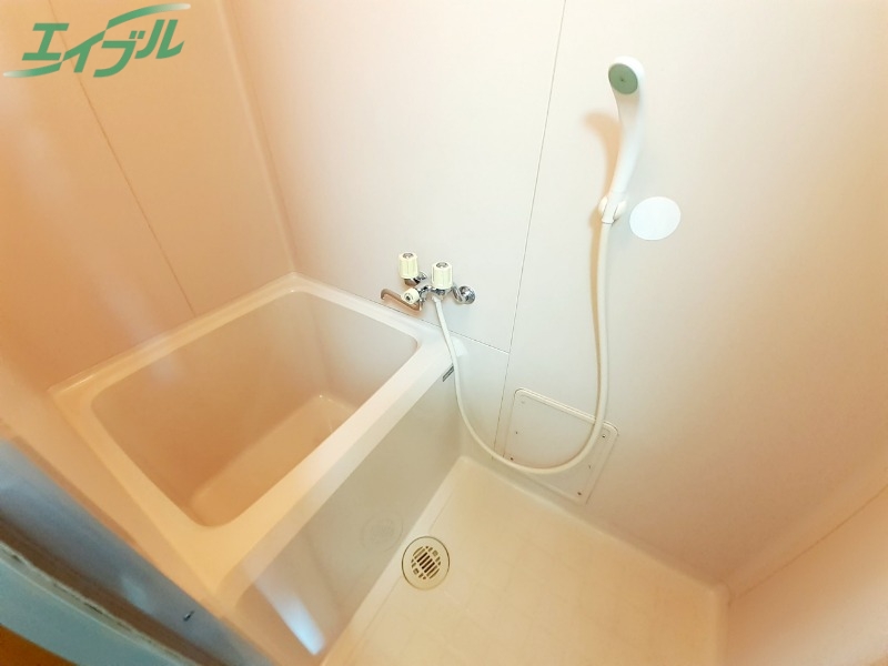 バス・シャワールーム　同型参考写真