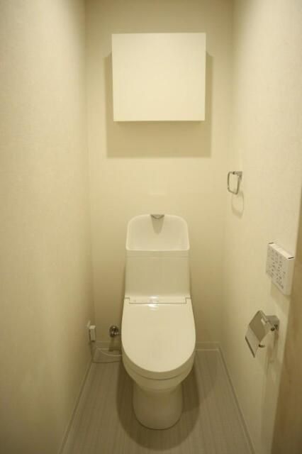 トイレ　落ち着いたトイレです
