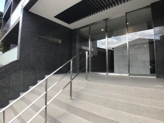 エントランス　建物の内部です