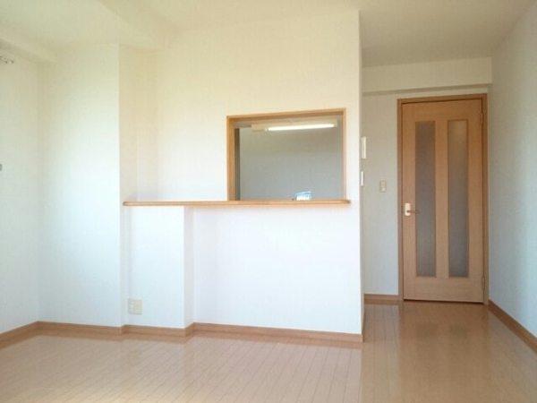 居室・リビング　人気のカウンターキッチン！