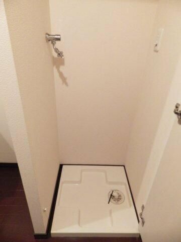 その他設備　洗濯機置場