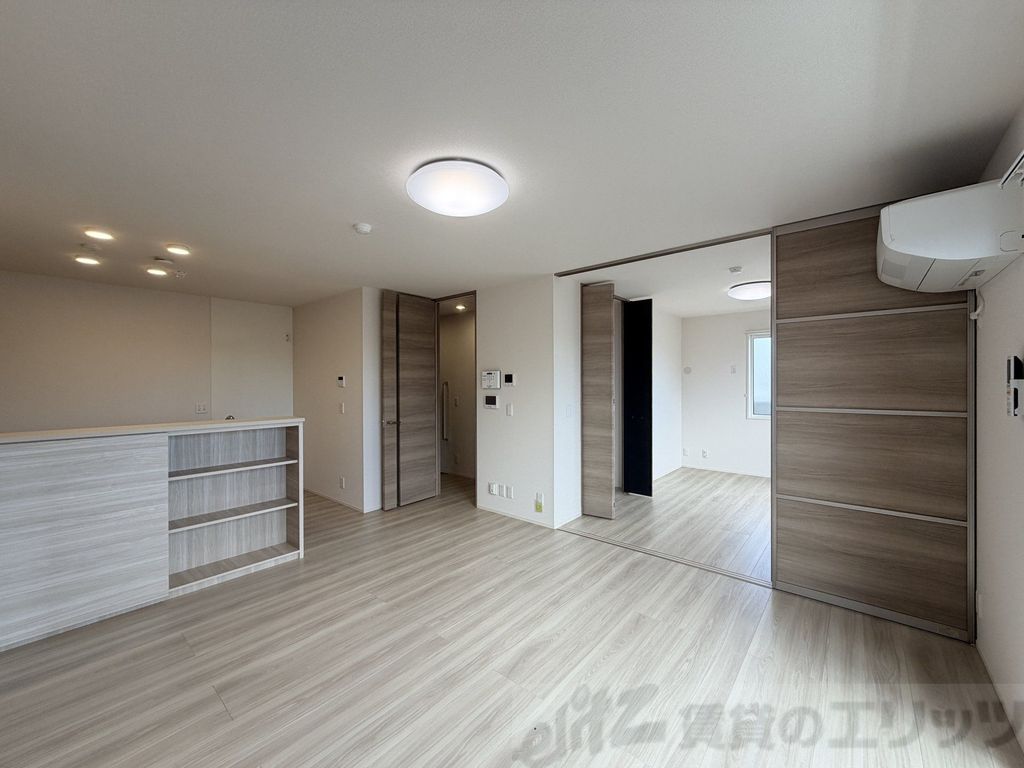 D-residence南茨木IIの居間写真