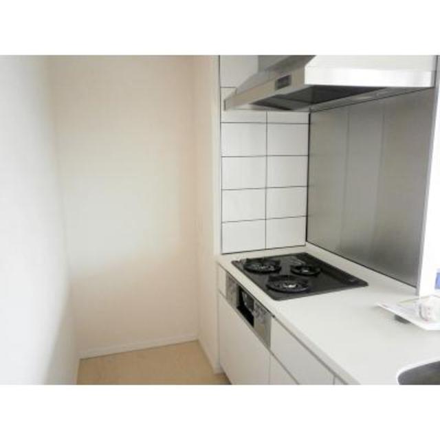 キッチン　※写真は同タイプ住戸です。