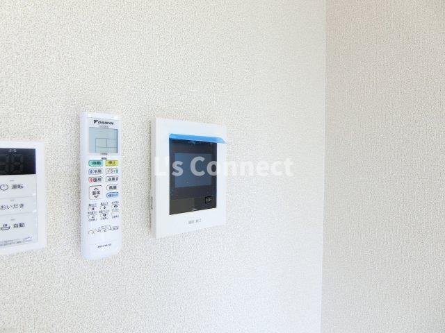 セキュリティ　突然の来客時もＴＶモニターホンでしっかり確認。
