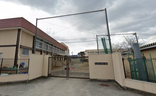 小学校　東大阪市立布施小学校（小学校）まで359m
