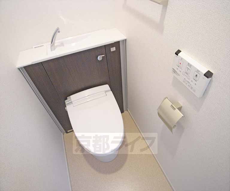 トイレ　清潔感のあるトイレです。
