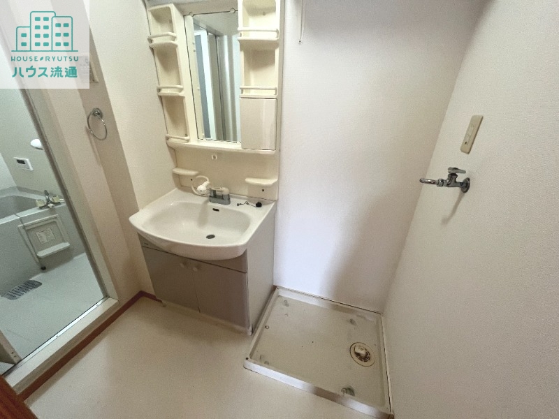 洗面設備　※反転タイプのお写真です