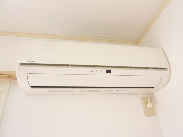 その他設備　エアコンついてます