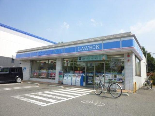 コンビニ　ローソン東大和中央店（コンビニ）まで554m