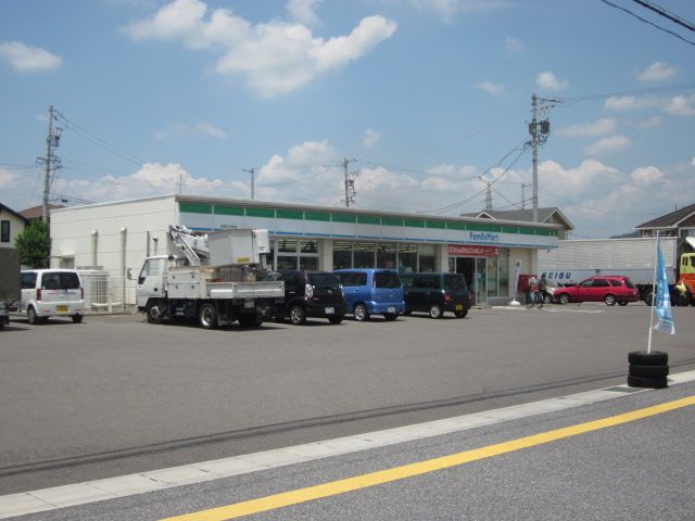 コンビニ　ファミリーマート岐阜旦島店（コンビニ）まで814m