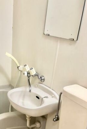 洗面設備　脱衣スペースもあります