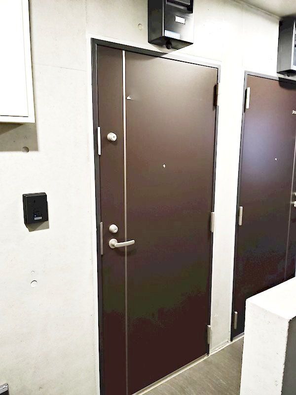 玄関　物件画像