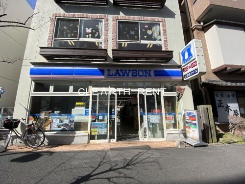コンビニ　ローソン 鶴見市場大和町店（コンビニ）まで163m