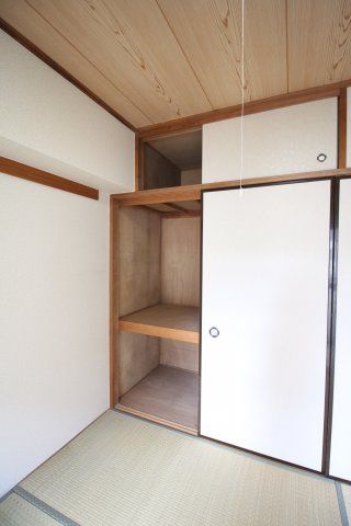 収納　（別タイプ参考写真）コーポフェリーチェ　豊島区駒込1