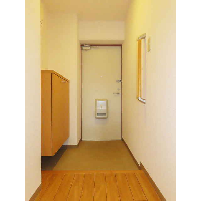 玄関　シンプルで使いやすい玄関です